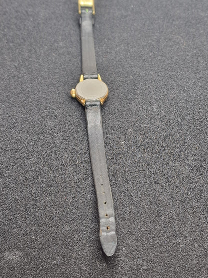 ⌚ Vintage ELOGA Watch – 17 Jewels | Incabloc | Waterproof | Swiss Made | 19mm