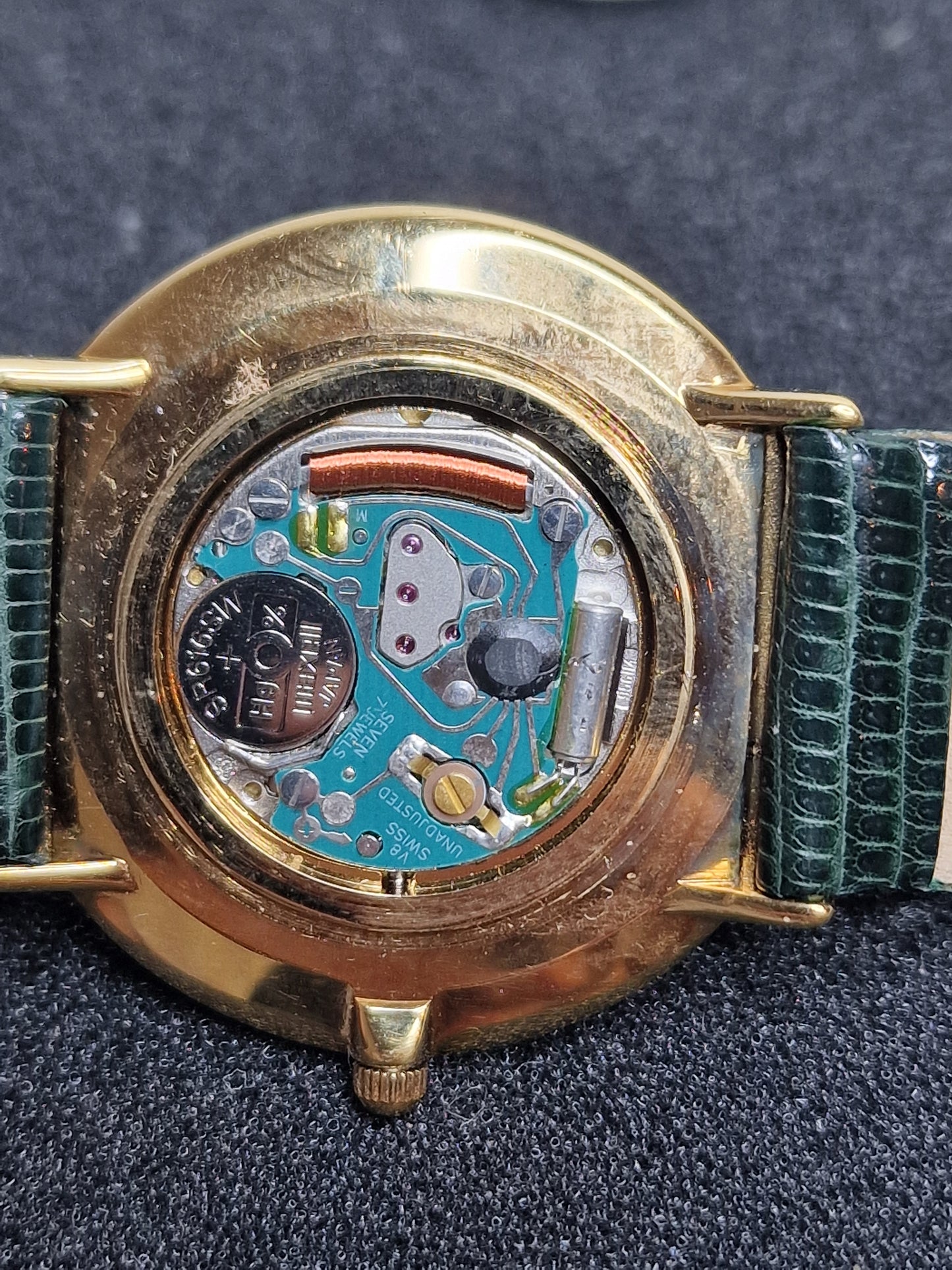 ⌚ Vintage Ladies’ Watch – JAGUAR | Quartz Movement | Swiss Made | 1980s | 32mm | NOS