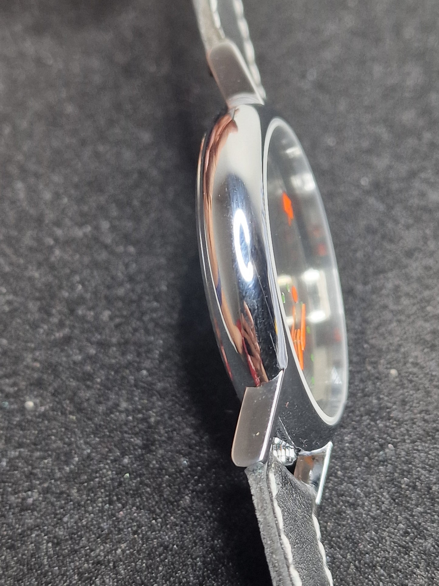 ⌚ Unworn Vintage Quartz Watch – Swiss Made | Cattin Movement | 80s–90s | 42mm | NOS