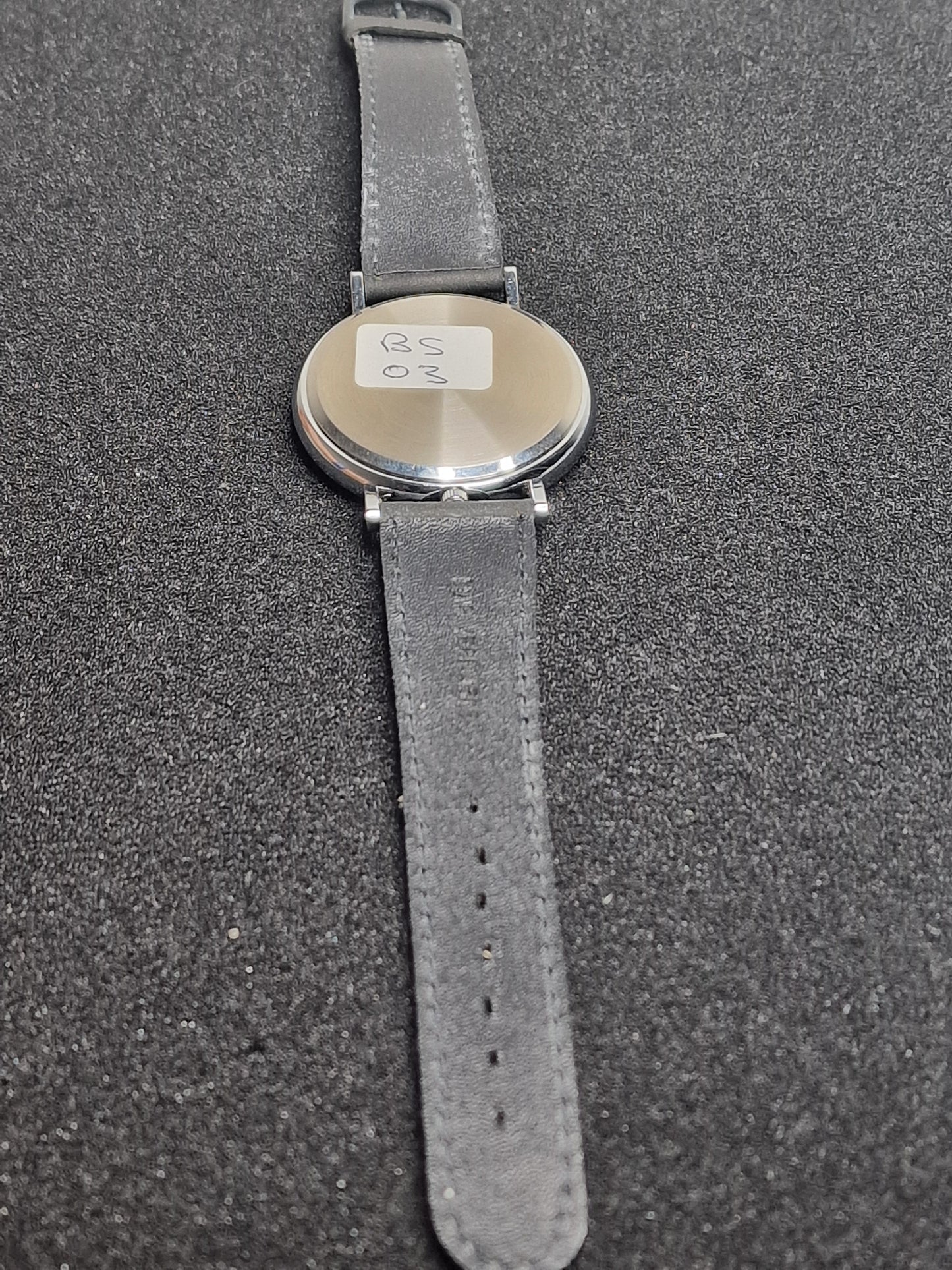 ⌚ Unworn Vintage Quartz Watch – Swiss Made | Cattin Movement | 80s–90s | 42mm | NOS