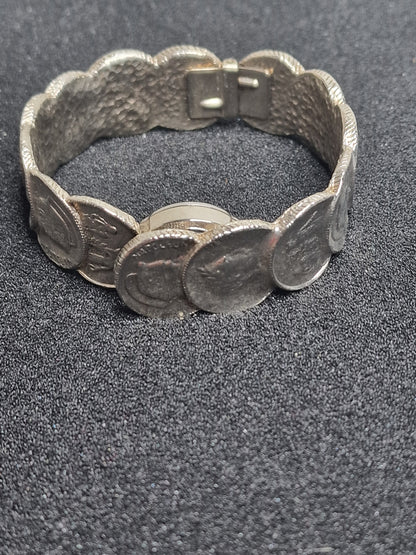 💎 Vintage Ladies’ Jewelry Watch – SAMBA | Hand-Wound | Late 1960s | Napoleon Coin Design | Swiss Made