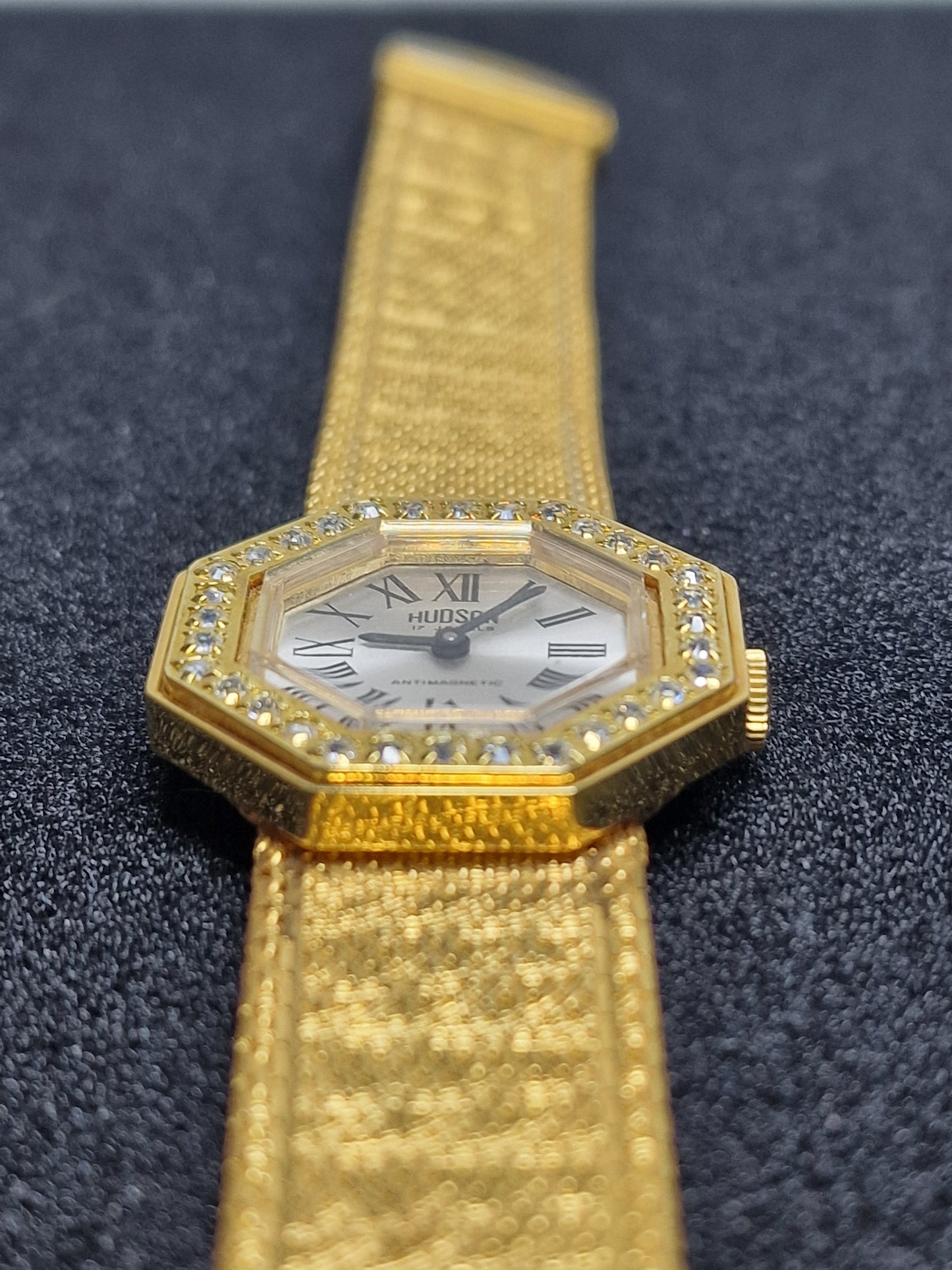 💎 Vintage Ladies’ Jewelry Watch – HUDSON | Hand-Wound | Late 1960s | Gisiger Grender Son | Swiss Made | NOS