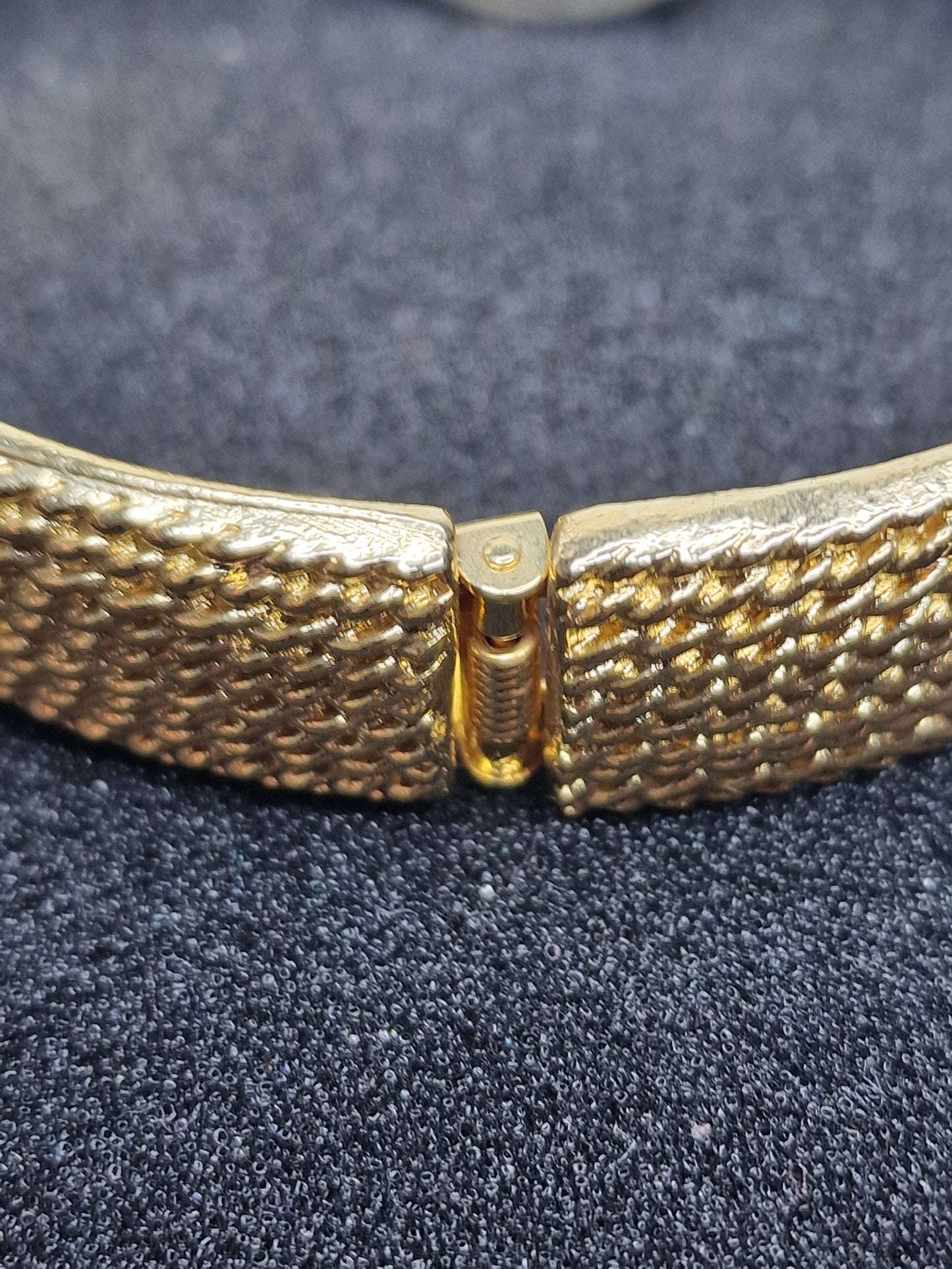 💎 Vintage Ladies’ Clasp Watch – RAVISA | Hand-Wound | Swiss Made | 1960s | NOS