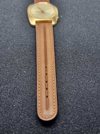 🕰️ Unworn Vintage Calendar Watch "KANDER" – Swiss Made, Hand-Wound, 60s/70s, Ultra Slim
