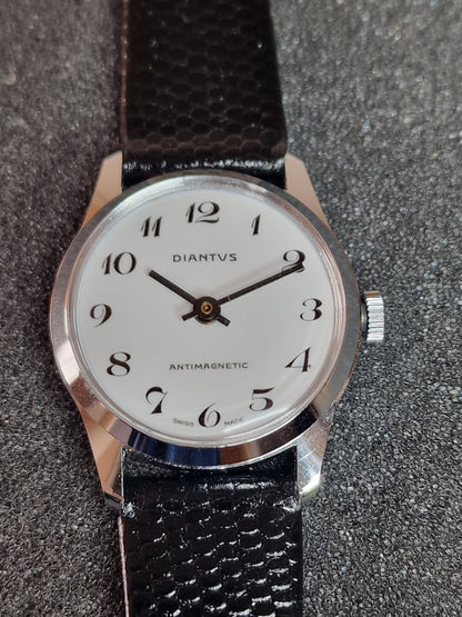 🕰️ Unworn Vintage Watch "DIANTUS" – Mechanical, From Old Stock