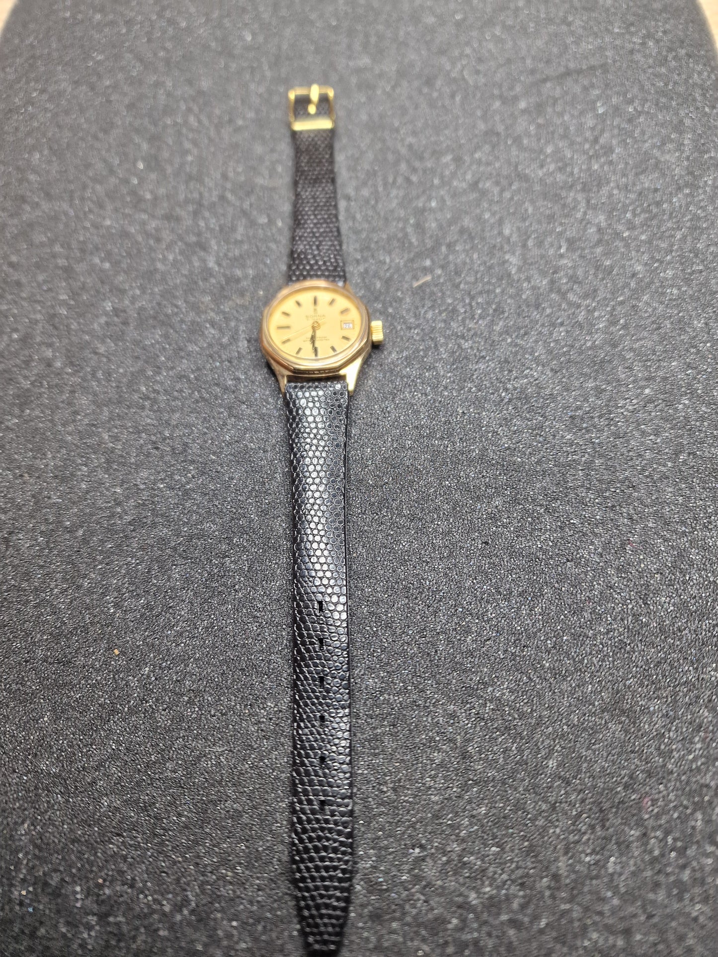 🕰️ Rare Vintage Ladies' Watch "SORNA" – Unworn, Swiss Made, Manual Wind