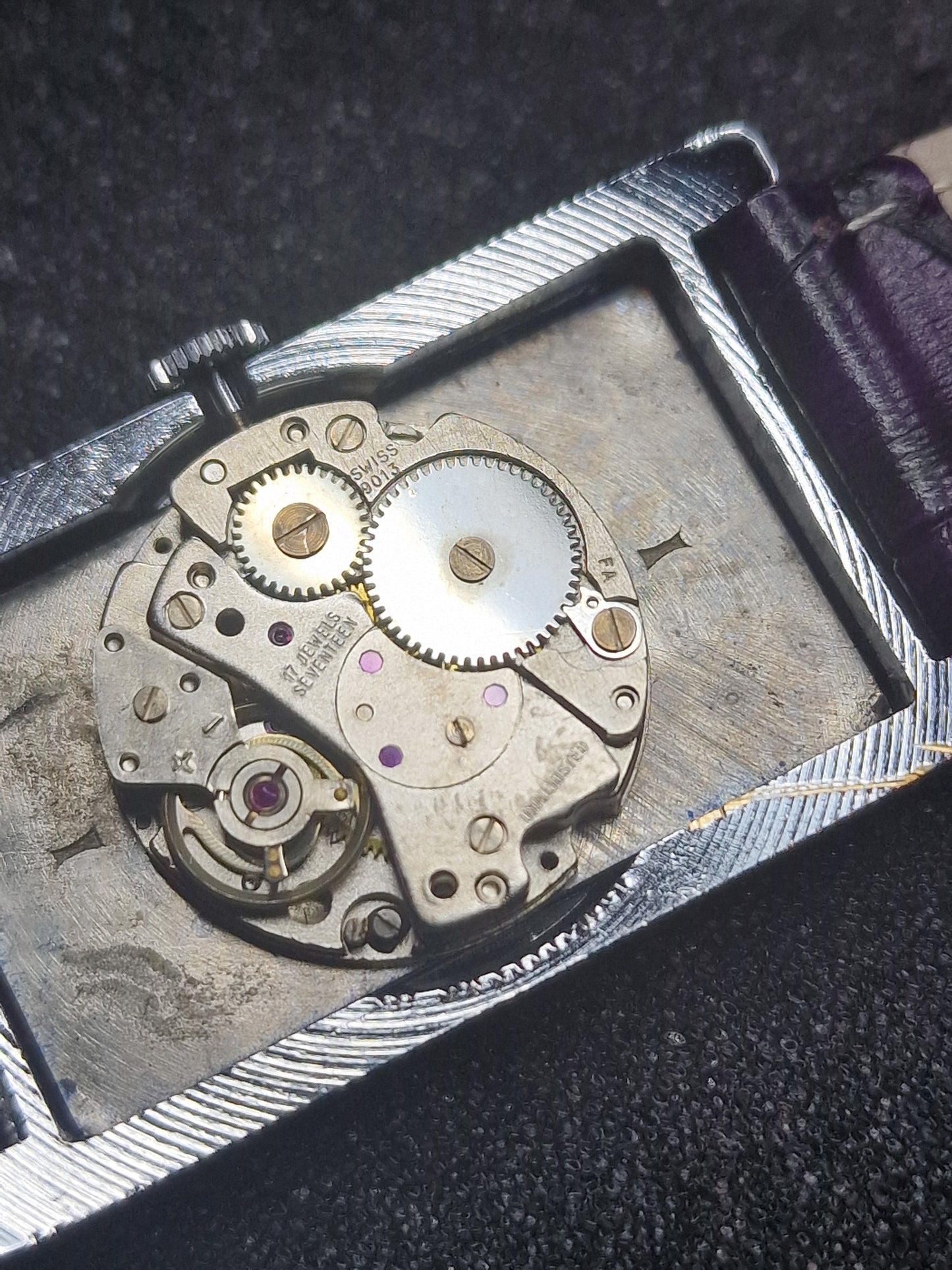 💎 Unworn Vintage Ladies' Watch "ZUREX" – 70s/80s, Swiss Made, Very Flat Design