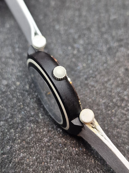 🕰️ Unworn Vintage Quartz Watch "Zeno Basel" – Swiss Made, 80s/90s, New Battery