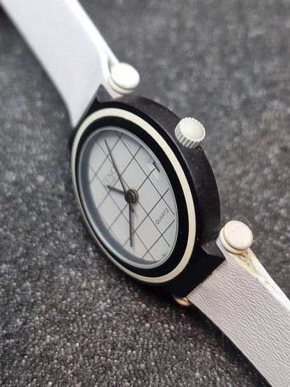 🕰️ Unworn Vintage Quartz Watch "Zeno Basel" – Swiss Made, 80s/90s, New Battery