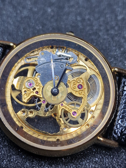 ⌚ New Skeleton Unisex Watch – Hand-Wound, Business Liquidation, Unworn