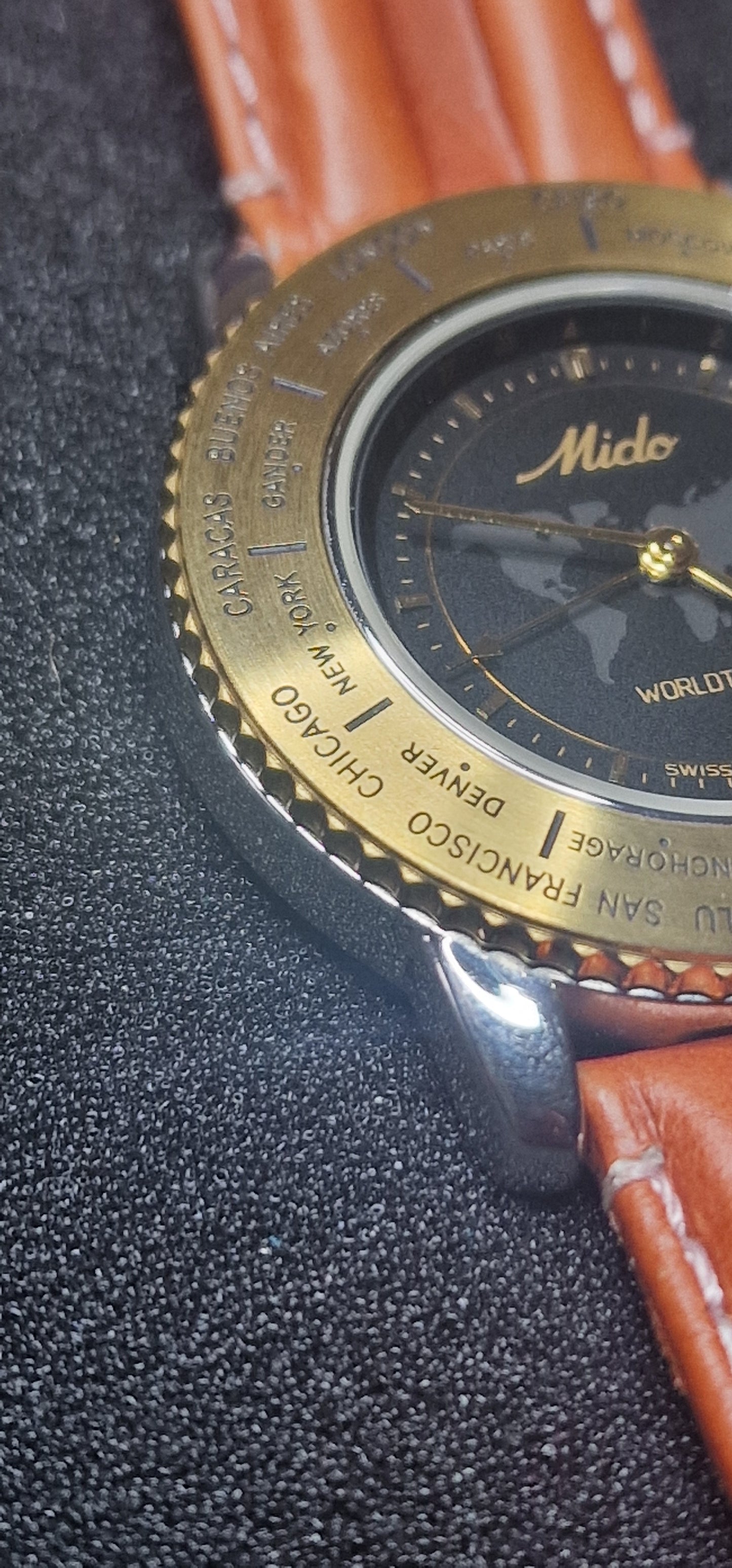 🌍 Exclusive MIDO Worldtimer Men's Watch – Swiss Made, 39mm, Quartz, World Time Function