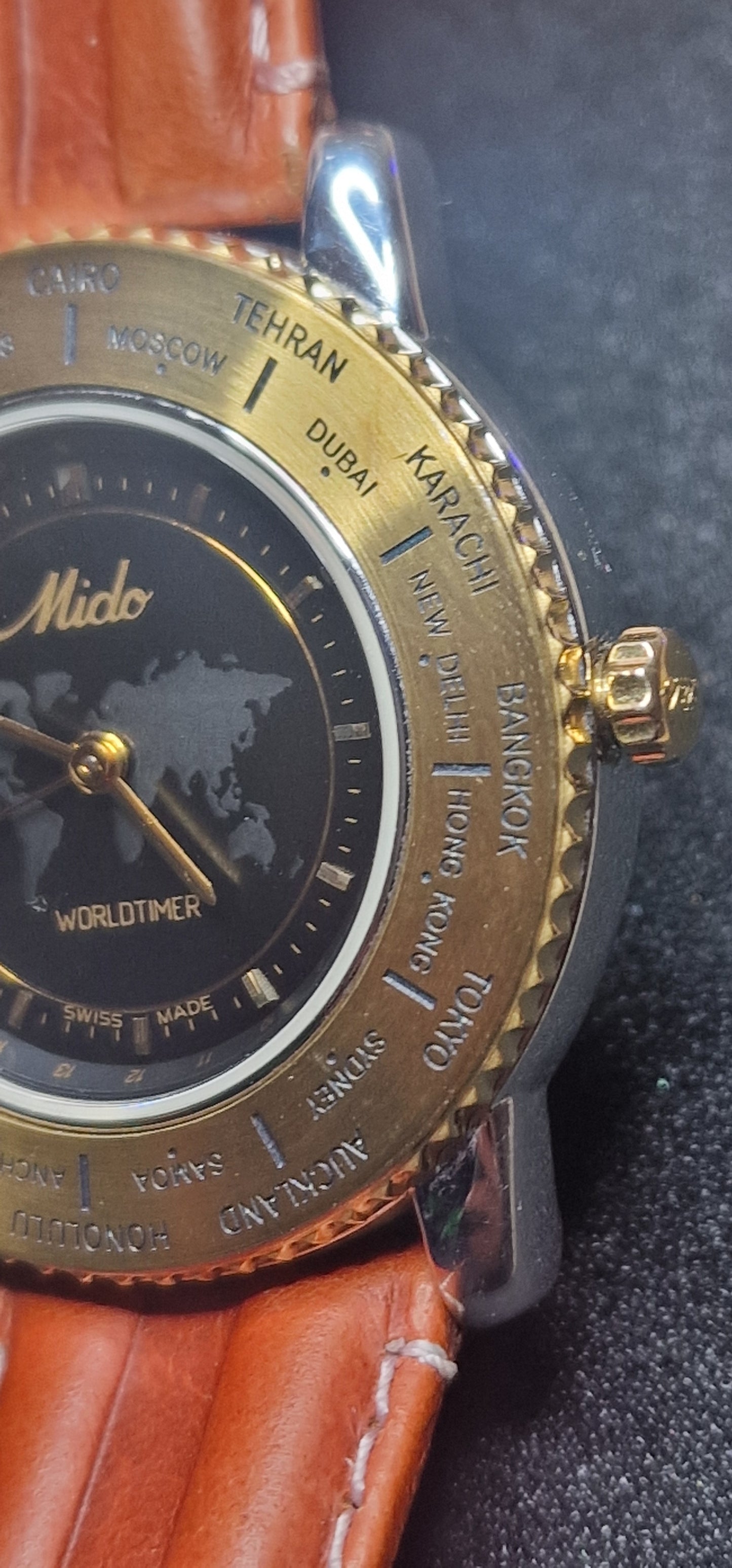 🌍 Exclusive MIDO Worldtimer Men's Watch – Swiss Made, 39mm, Quartz, World Time Function