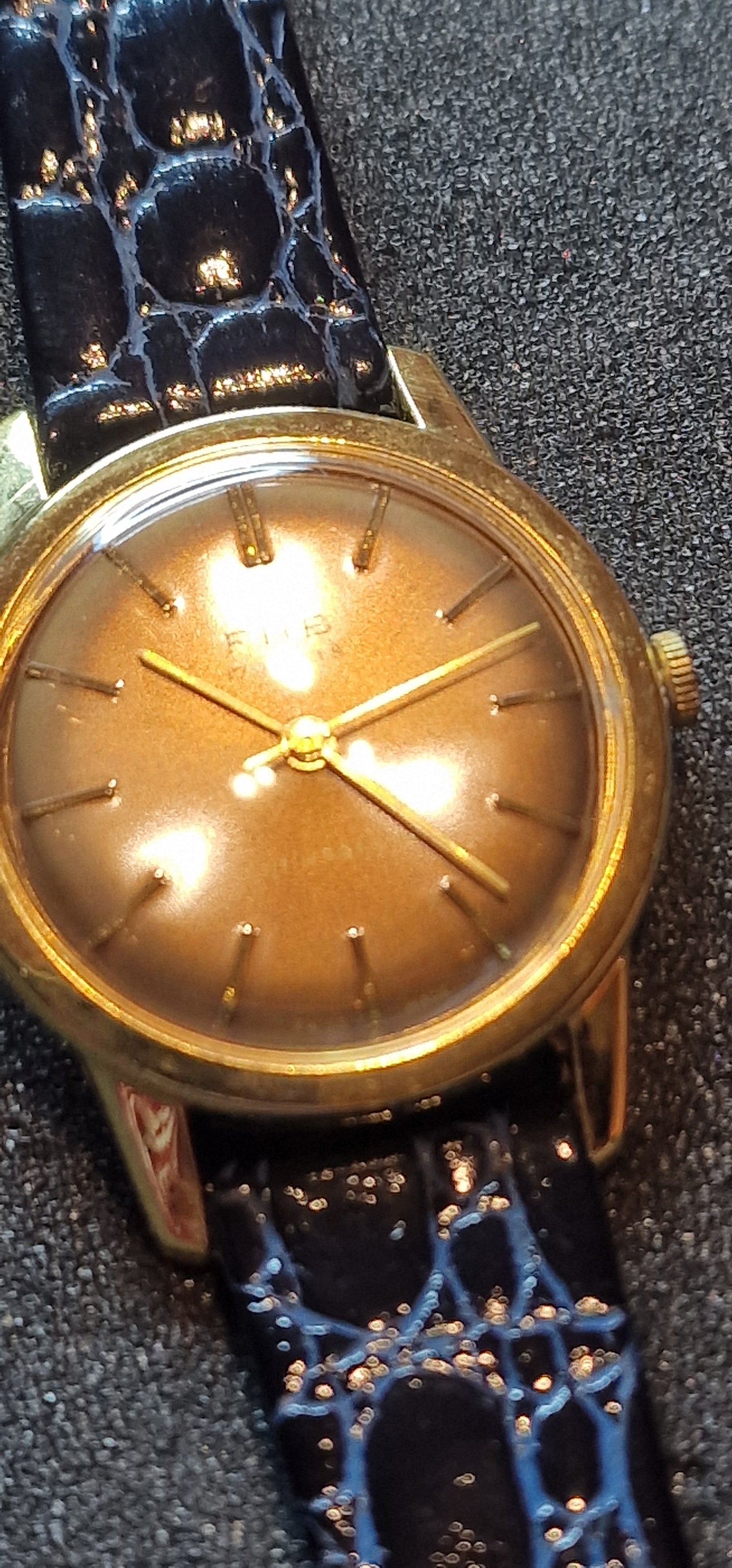 🕰️ Vintage Watch "F.H.B." – Swiss Made, 1950s/60s, Hand-Wound, Unworn Old Stock