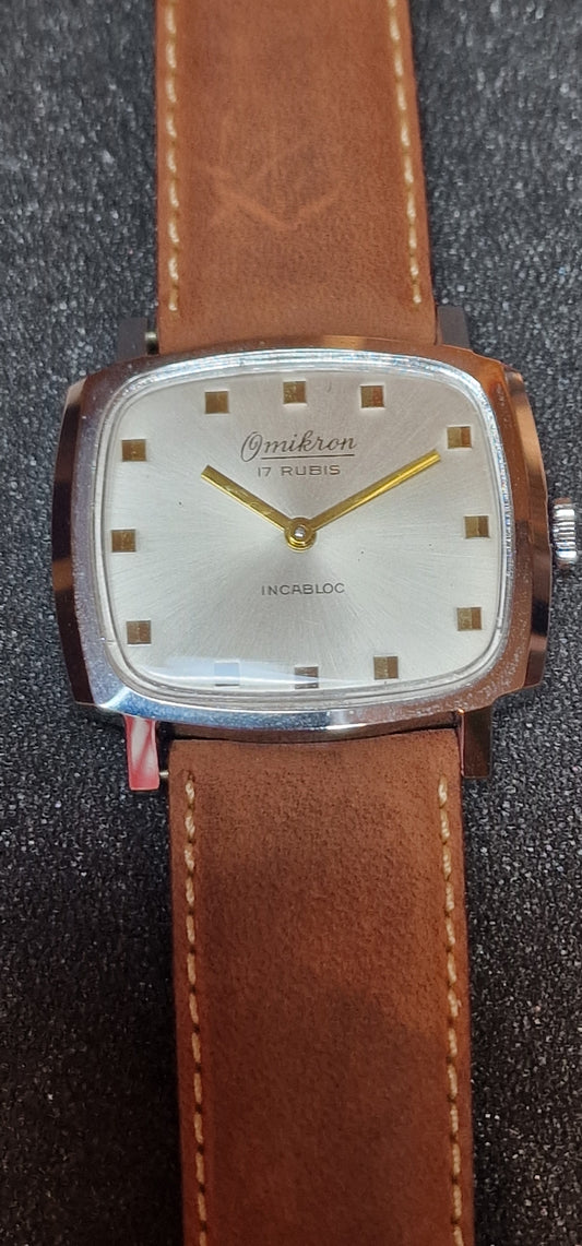 🕰️ Unworn Vintage Watch "Omikron" – Swiss Made, Hand-Wound, 70s/80s, Ultra Slim Design
