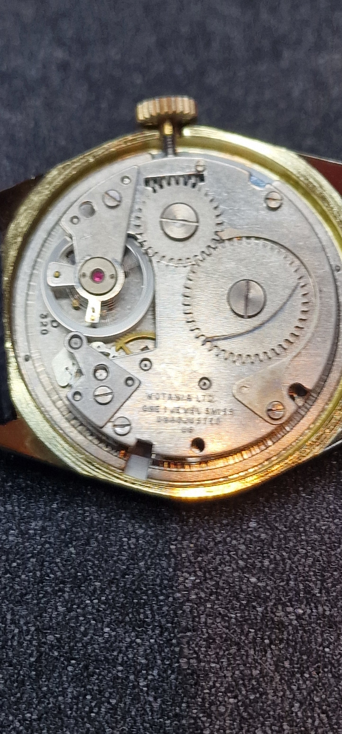 📆 Unworn Vintage Watch "Lucerne Calendar" – Hand-Wound, 34mm, Swiss, Old Stock