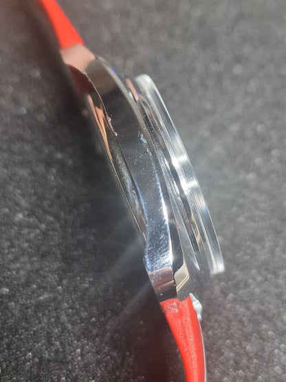 🕰️ Rare Vintage Erotic Watch from the 70s – Hand-Wound – Patented! 🔥