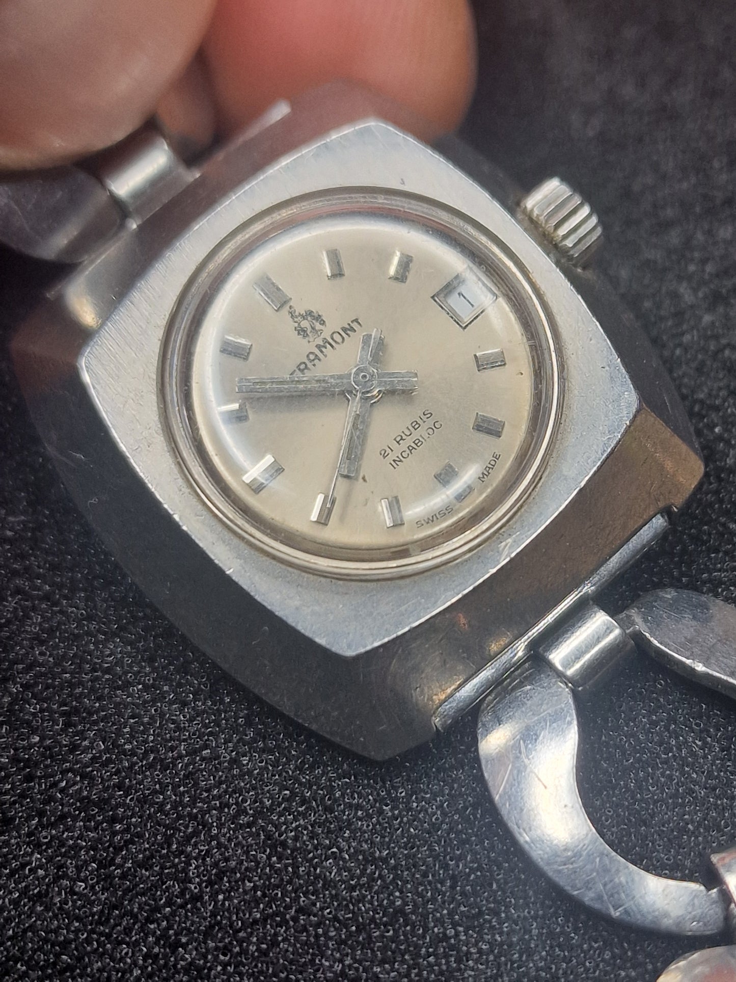 🕰️ Vintage FRAMONT Automatic 21 Rubis – 1970s – 27.5 mm 🕰️