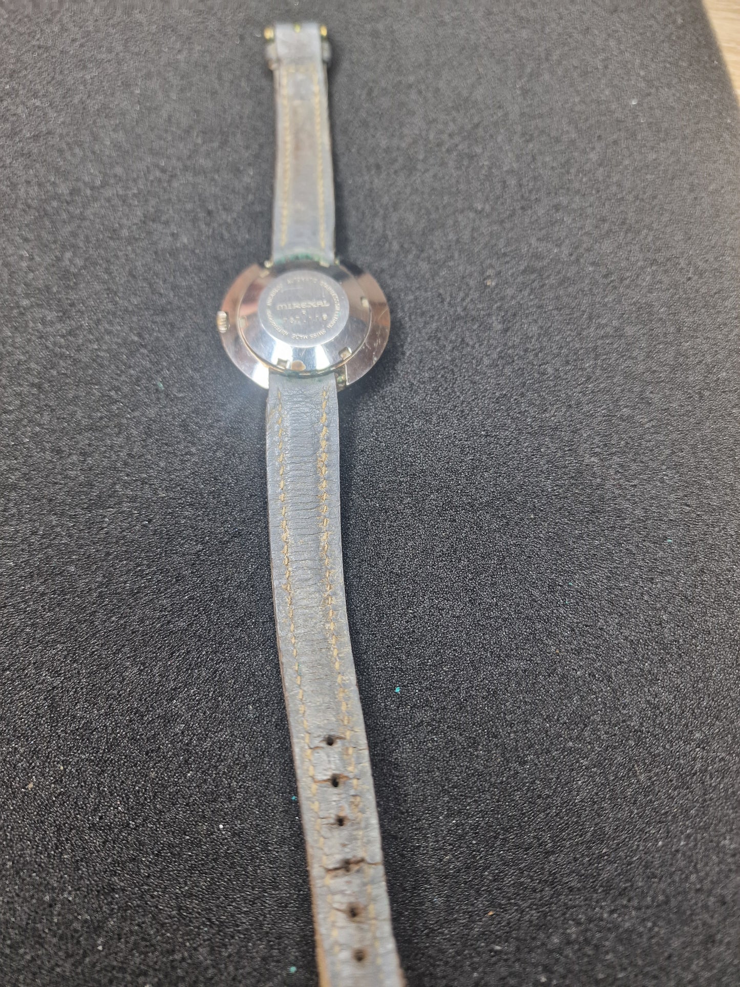 🕰️ Vintage Mirexal Automatic Watch – Swiss Made – 33mm – 25 Jewels💎