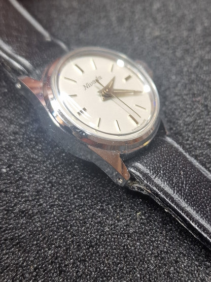 🕰️ Vintage Nivada Ladies Watch – 23mm – Unworn 🌟