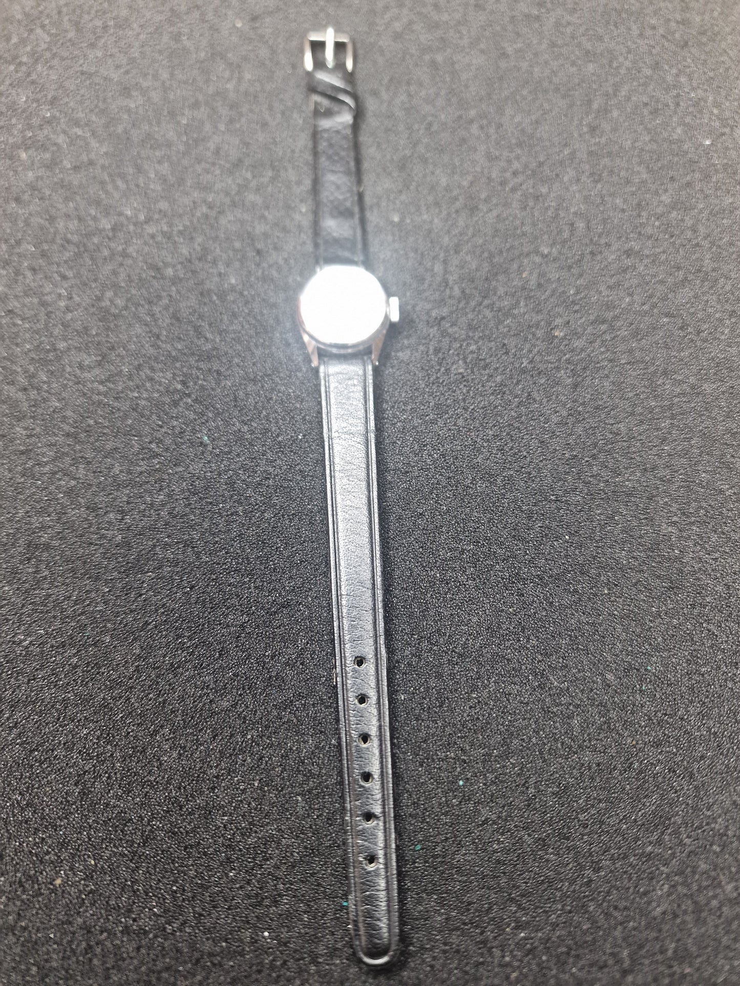 🕰️ Vintage Nivada Ladies Watch – 23mm – Unworn 🌟