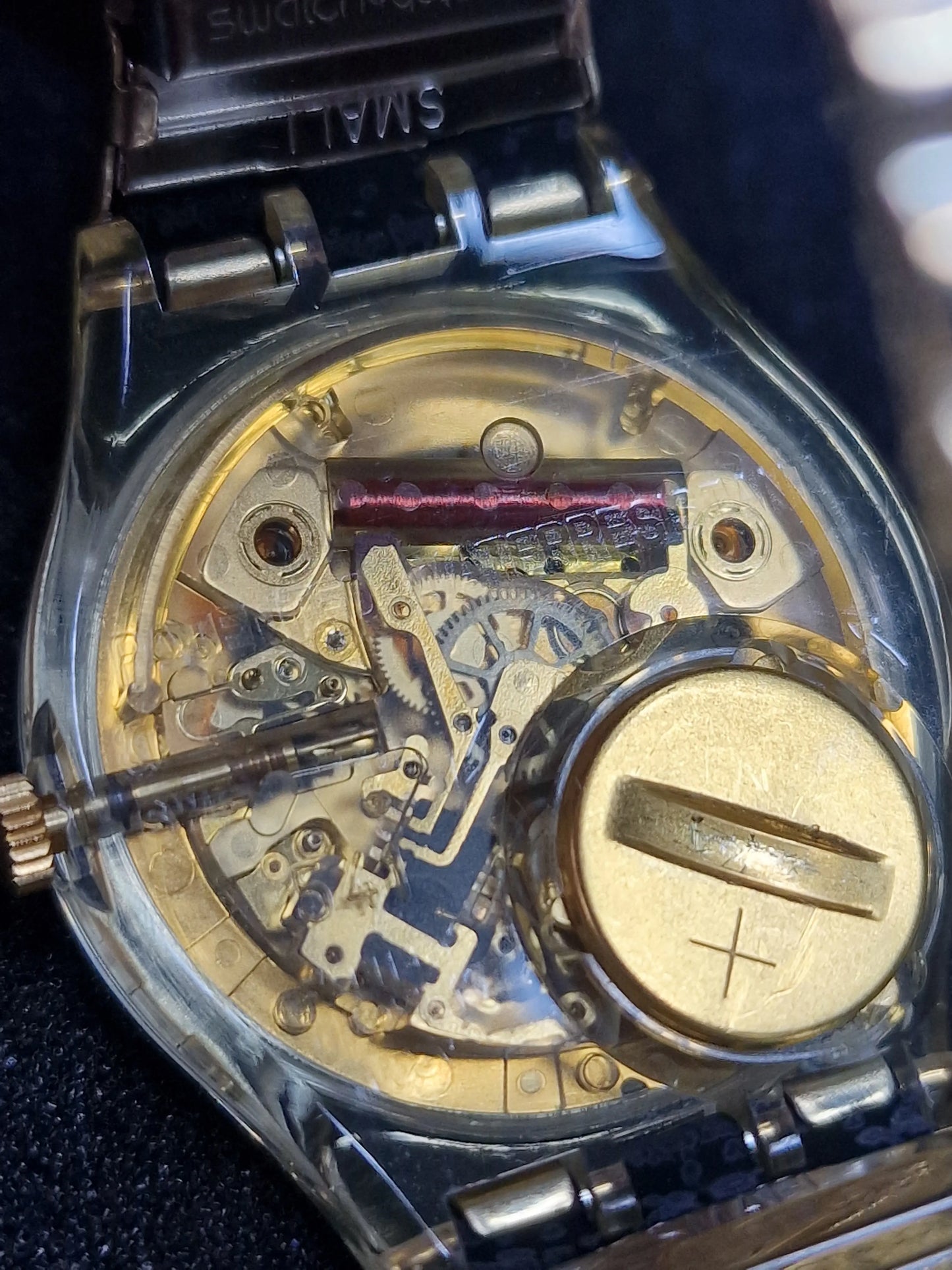 🟨 Swatch GZ116 Hollywood Dream (1990) – Rare Collector’s Piece