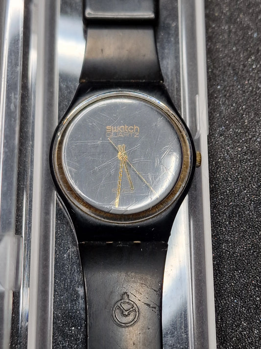 🕰️ Rare 1983 Swatch GB101 – First Year Edition with Specialist trade (FHL)