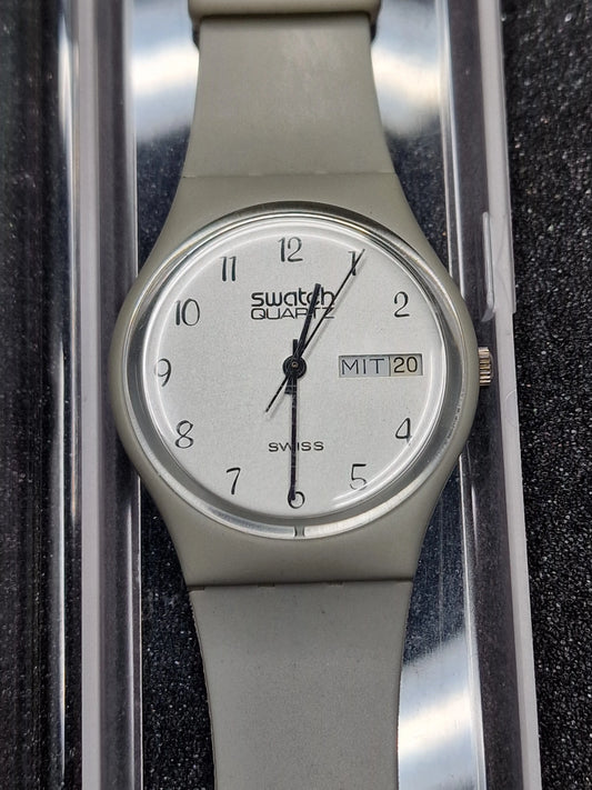 🕰 Rare Vintage 1983 Swatch GM700 – 34mm – Unworn (NOS) but Not Working