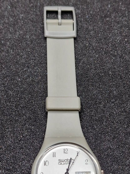🕰 Rare Vintage 1983 Swatch GM700 – 34mm – Unworn (NOS) but Not Working
