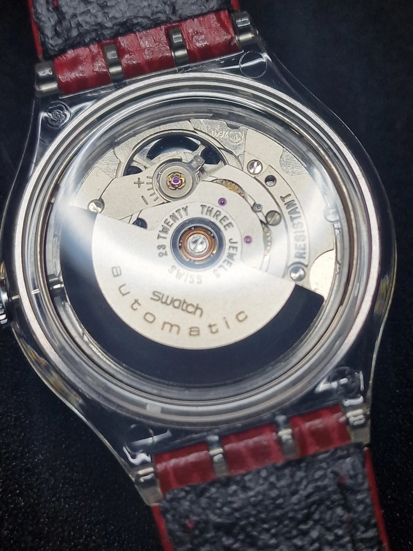 ⏱️ Swatch Automatic SAK101 "Red Ahead" (1992) – Rare Early Automatic