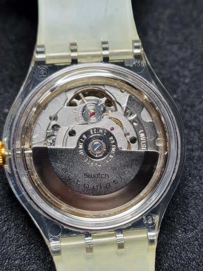 📌 Swatch Automatic SAK106 “St. Peter’s Gate” (1993) – Rare Early Automatic