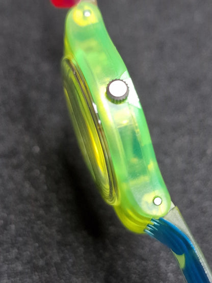 Swatch Lady LJ104 "Polar Ice" (1992) – Rare Vintage Glow Model ✨