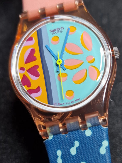 Swatch Lady LP111 "Essaouira" – 1992  🌸 Rare Vintage Glow Model