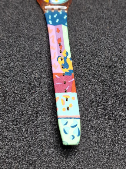 Swatch Lady LP111 "Essaouira" – 1992  🌸 Rare Vintage Glow Model