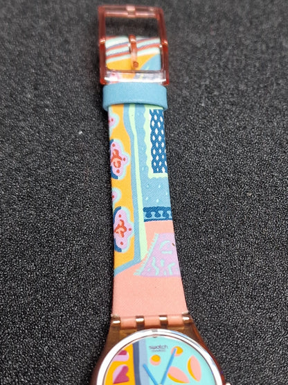 Swatch Lady LP111 "Essaouira" – 1992  🌸 Rare Vintage Glow Model