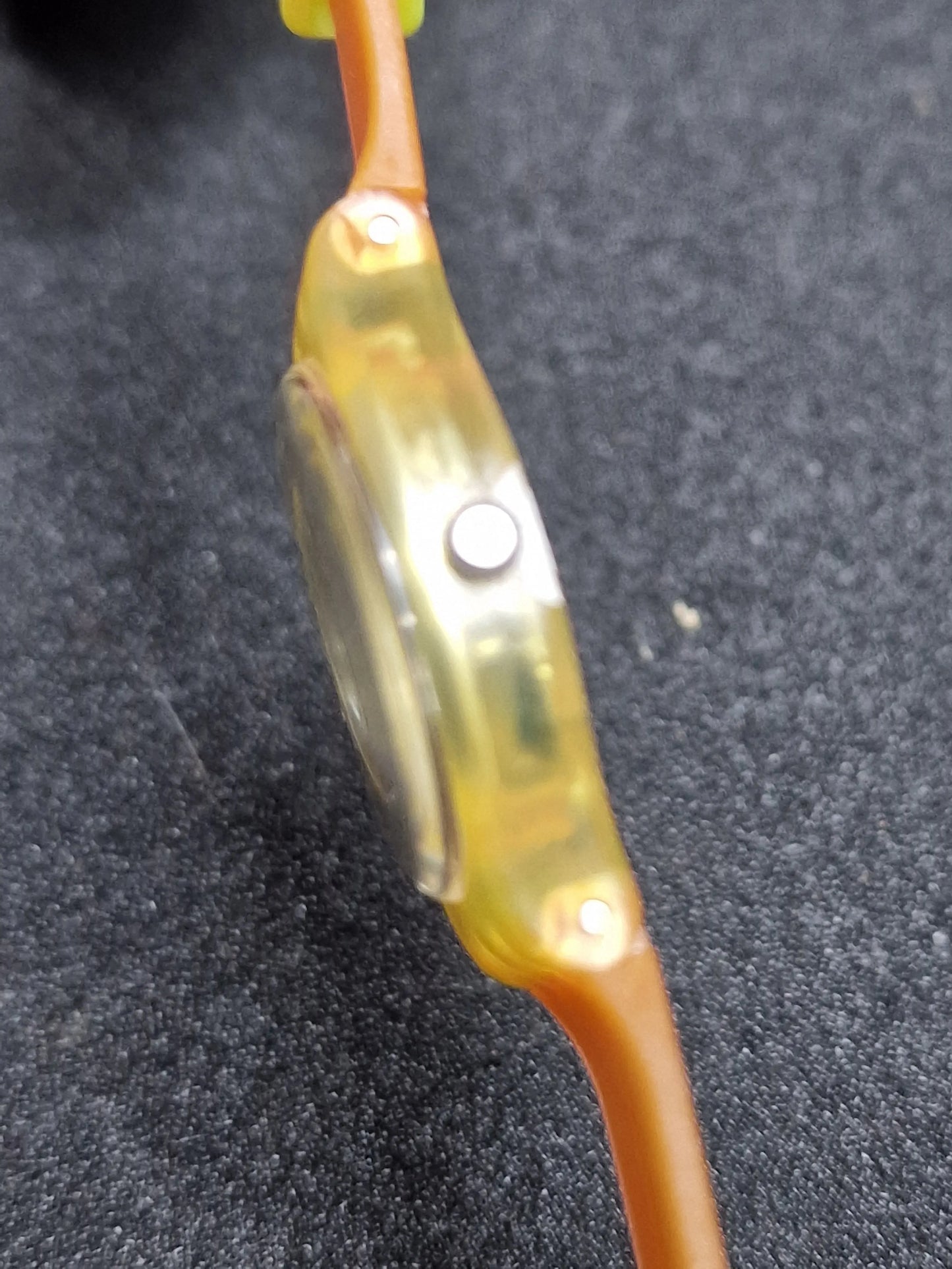 🌸 Swatch Lady LK122 "Strawberry Fields" – 1991