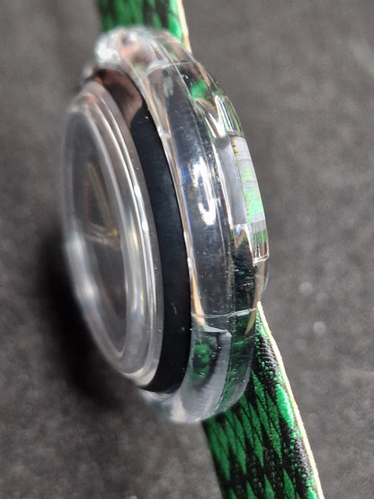 Swatch POP "The Club" PMB117  Collectoamania 1999