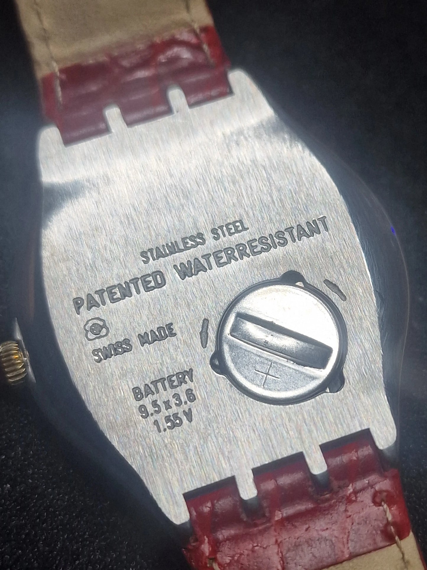 👑 Swatch Irony Big Classic YGS402 – "Crowned Head" (1993)