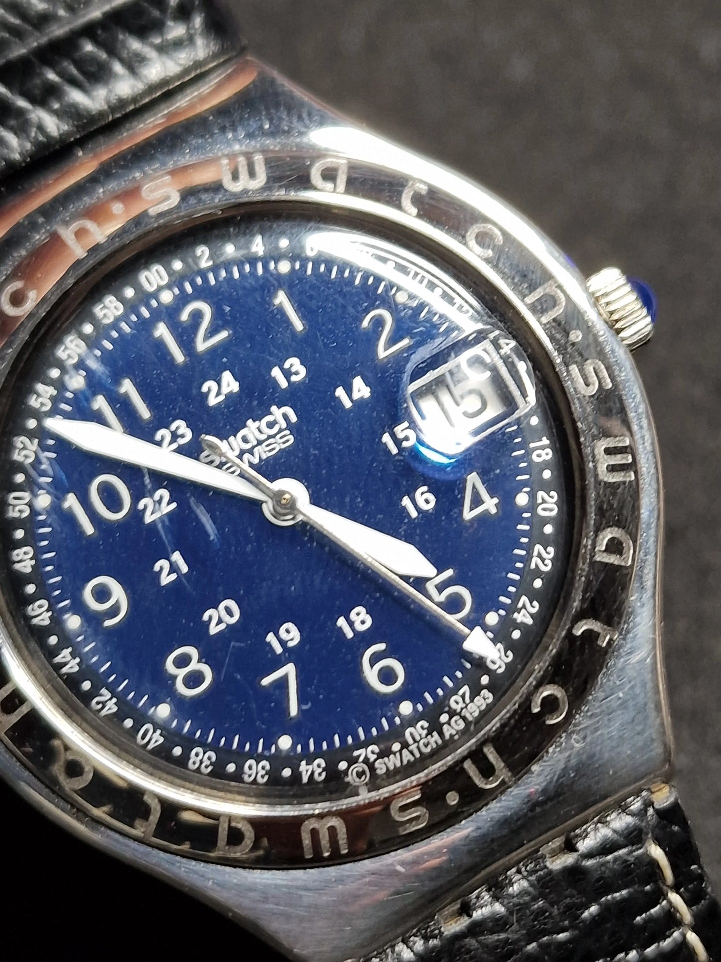 🔵 Swatch Irony YGS400 "Happy Joe Blue" – 1994