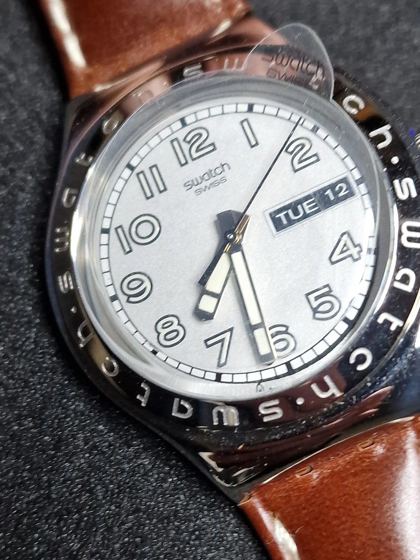 🟤 Swatch Irony YGS132 "Casse-Cou" – 2003