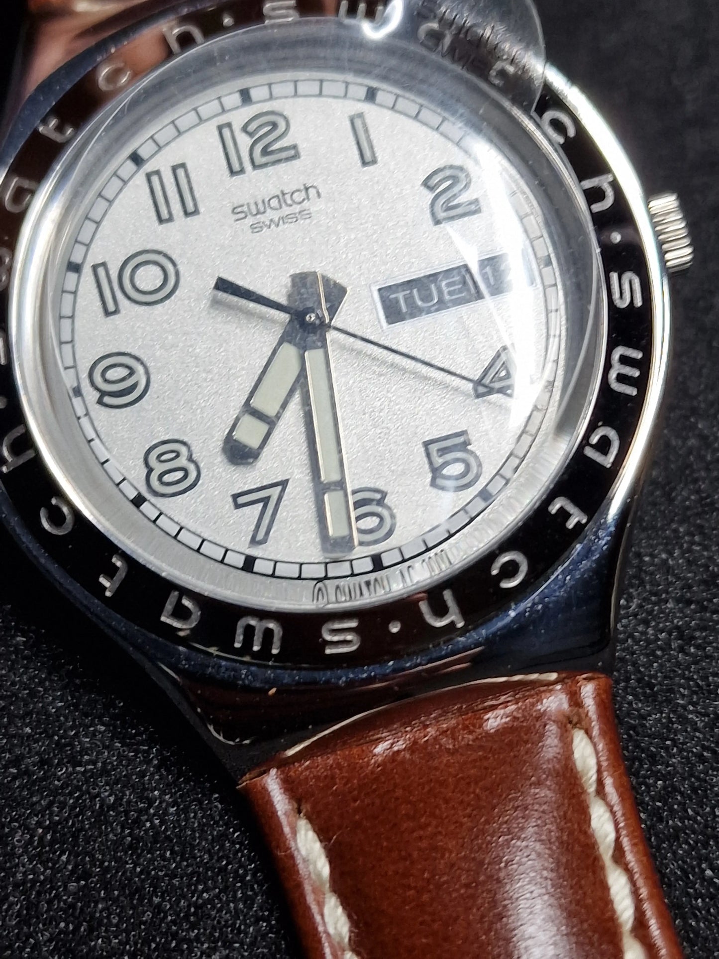 🟤 Swatch Irony YGS132 "Casse-Cou" – 2003