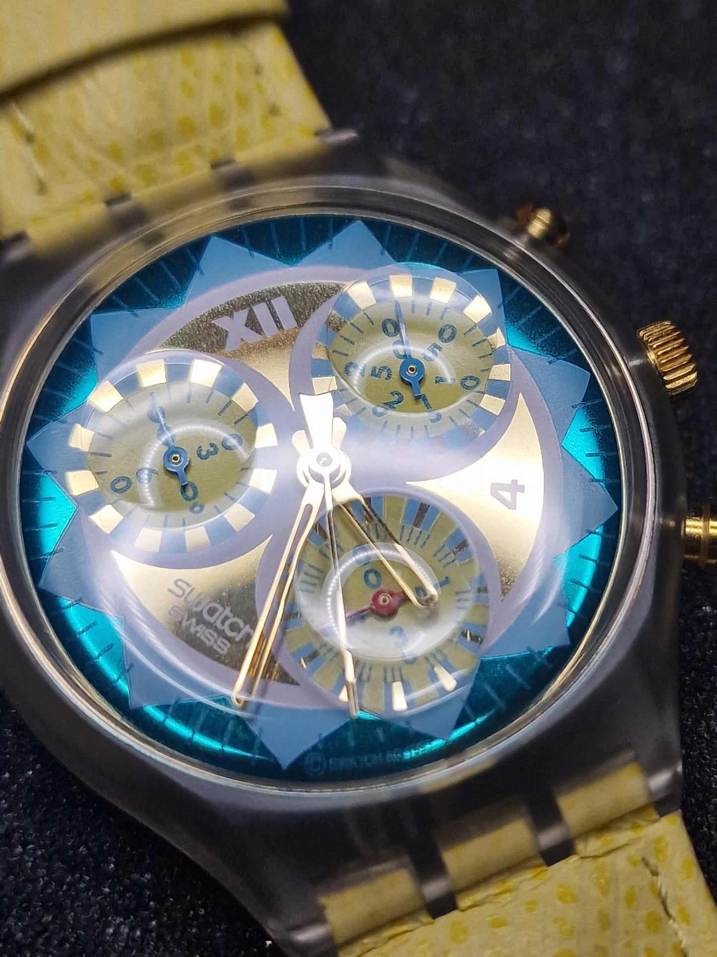 Swatch Chrono SCK106 "Lemon Breeze" (1994) – Vintage Collectible Watch
