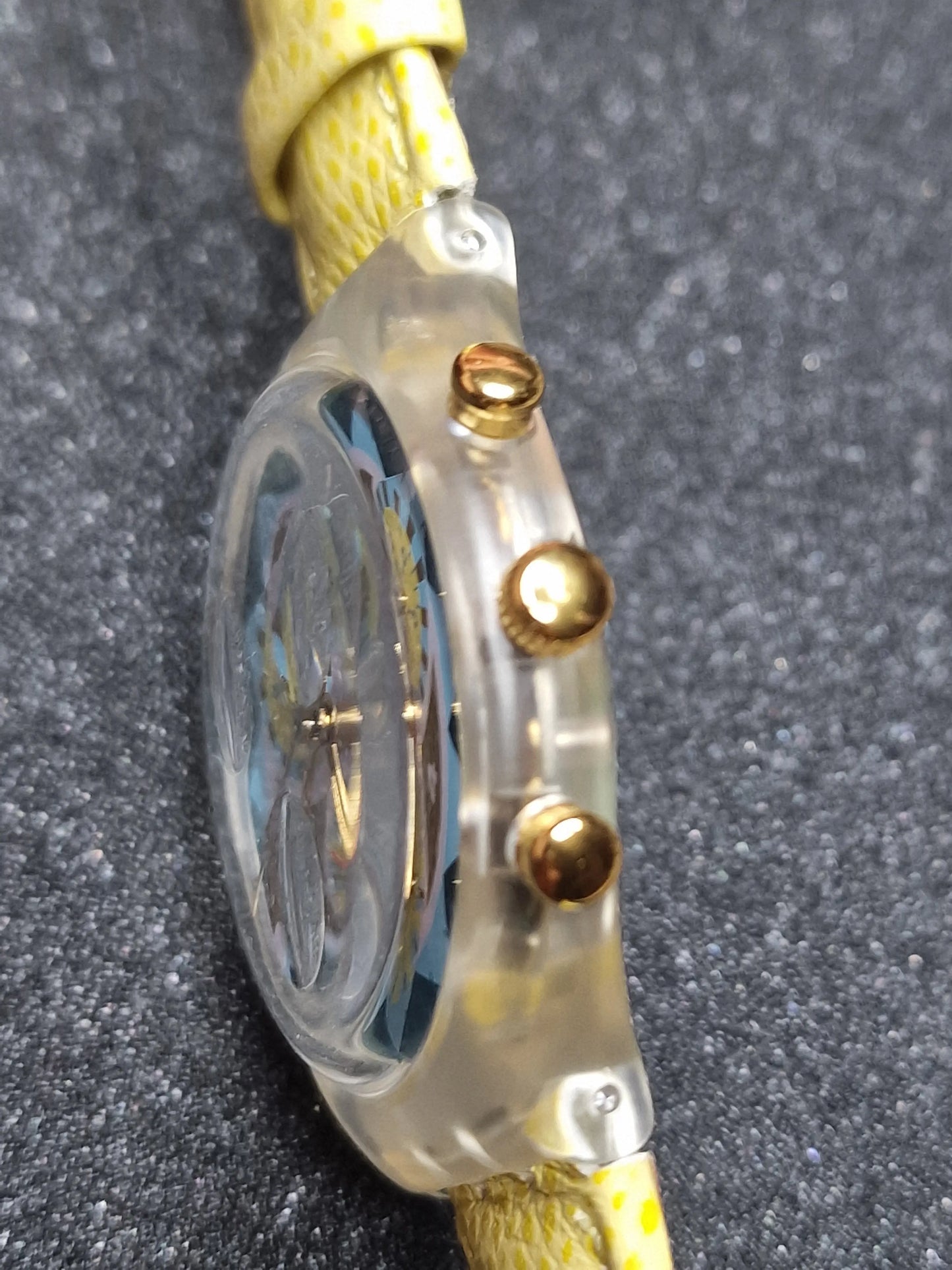 Swatch Chrono SCK106 "Lemon Breeze" (1994) – Vintage Collectible Watch