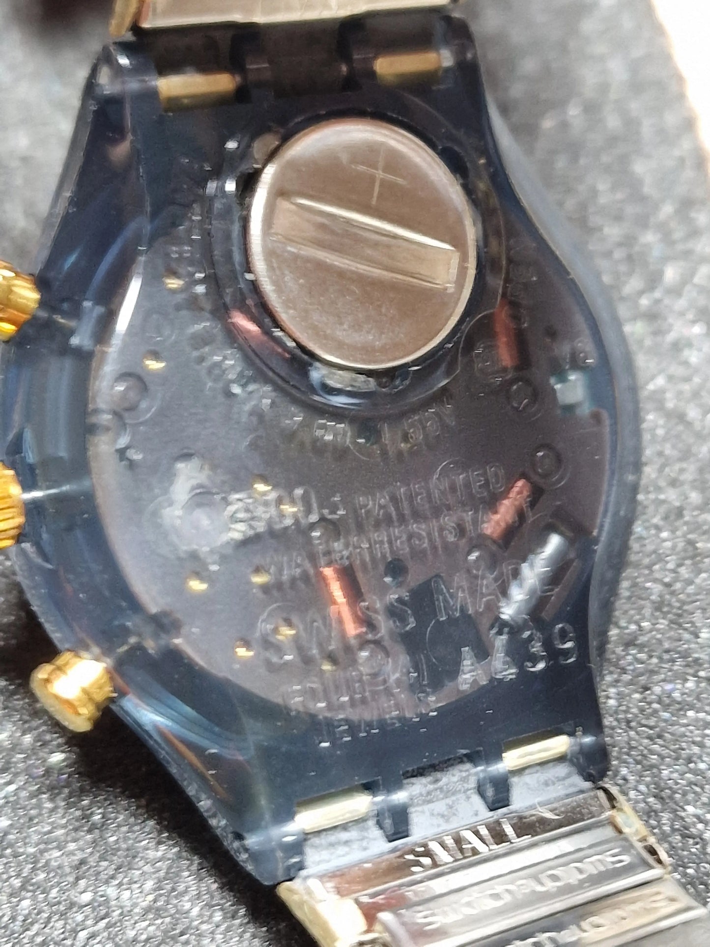 ✨ Swatch Chrono SCM104 “Volupté” (1994) – Elegant Collector’s Piece