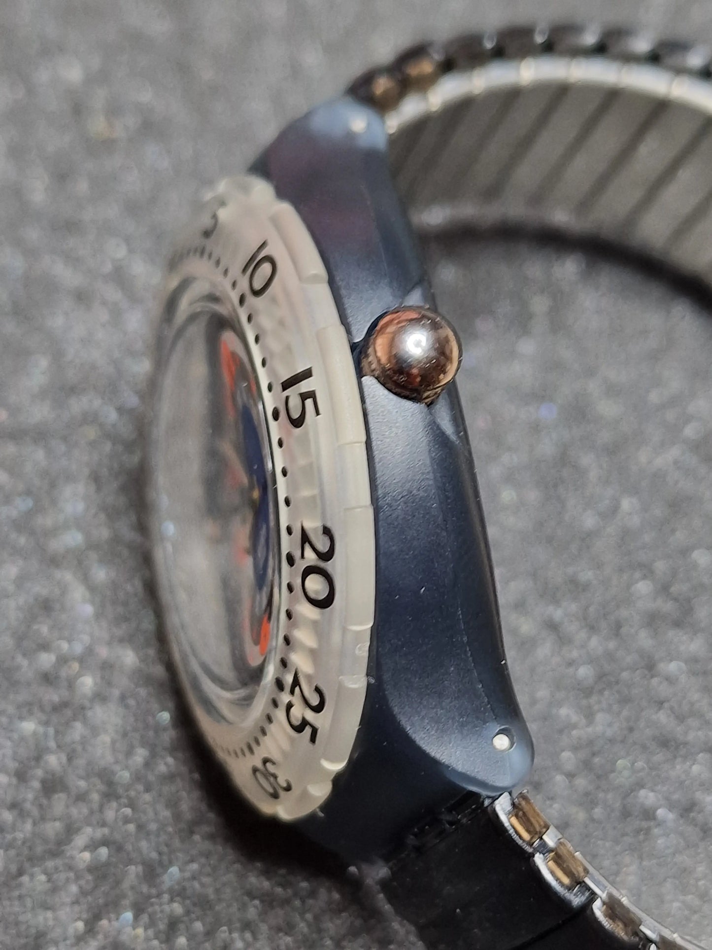 Swatch Scuba 200 SDM100 "Black Gondola" (1994)