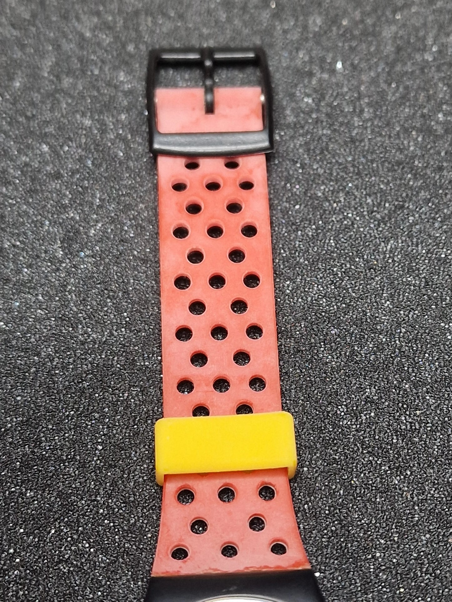 🎨 Swatch GB408 “Needles” (1987) – Bauhaus Geometric Classic