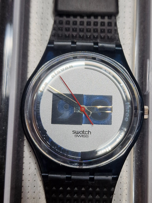 ⌚ Swatch GM108 “Nuni” (1991) – Minimal 90s Design Classic