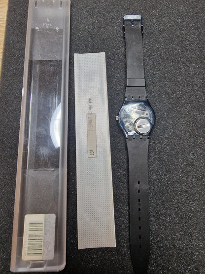 ⌚ Swatch GM108 “Nuni” (1991) – Minimal 90s Design Classic