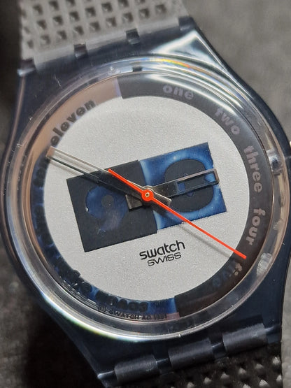 ⌚ Swatch GM108 “Nuni” (1991) – Minimal 90s Design Classic
