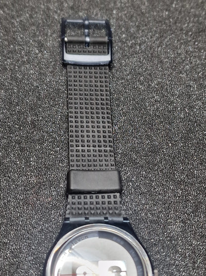 ⌚ Swatch GM108 “Nuni” (1991) – Minimal 90s Design Classic