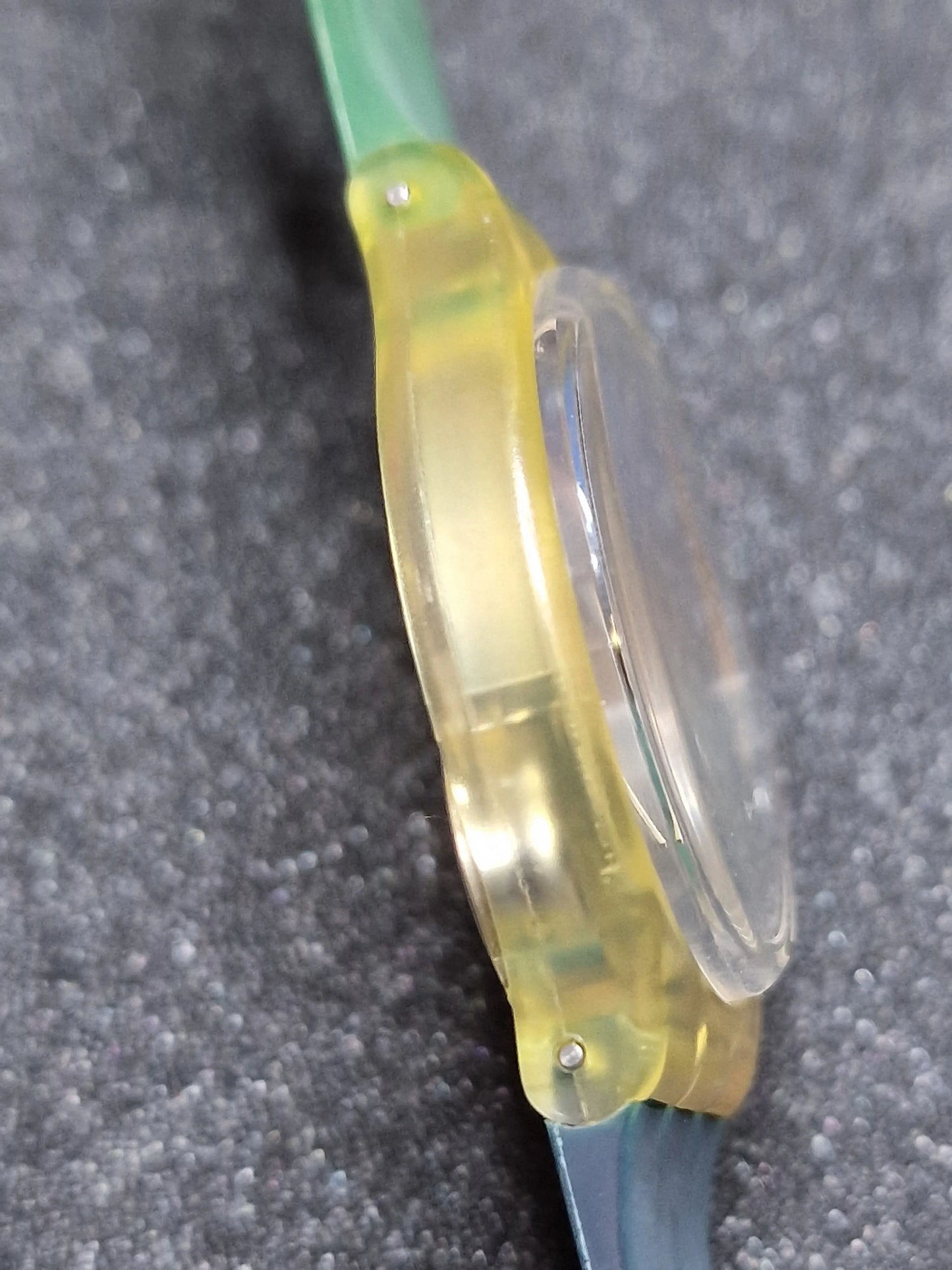 🧭 Swatch GK102 “Nautilus” (1986) – Iconic Compass Design